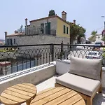 Naro Alaçatı Köyiçi Çeşme