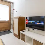 Naro Alacati Koeyici Чешме