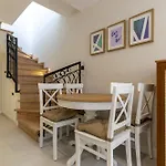 Naro Alacati Koeyici Апартаменти Чешме