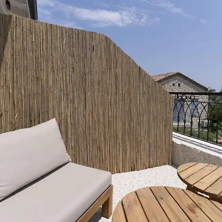 Naro Alacati Koeyici *