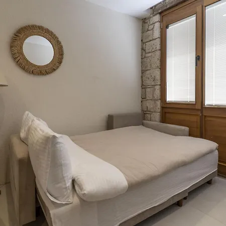 Naro Alacati Koeyici Apartament *