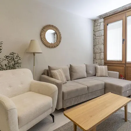 Naro Alacati Koeyici Apartament