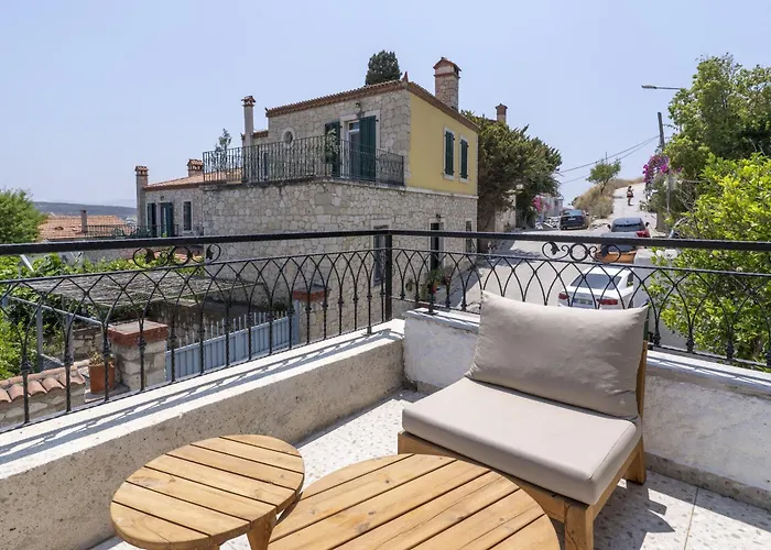 Naro Alaçatı Köyiçi Çeşme