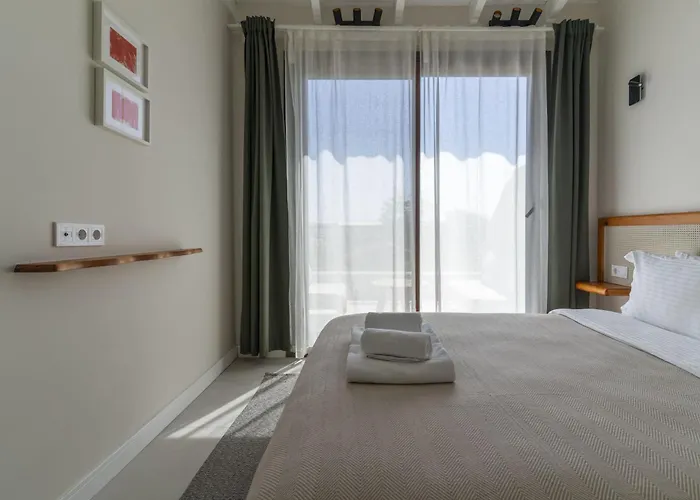 Naro Alaçatı Köyiçi Apartamento *