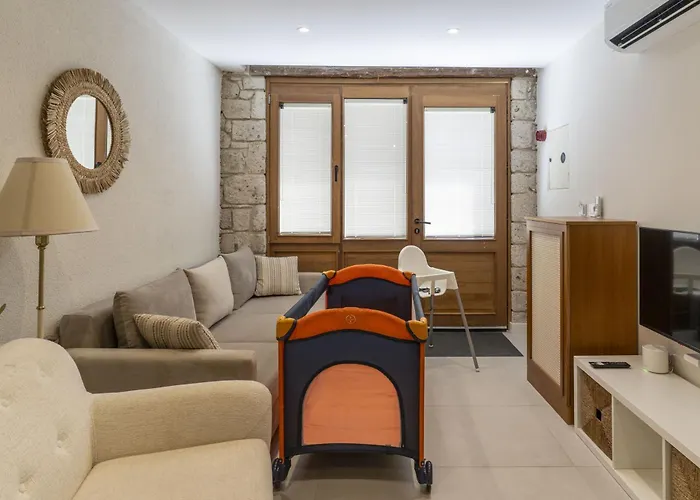 Apartamento Naro Alaçatı Köyiçi Çeşme