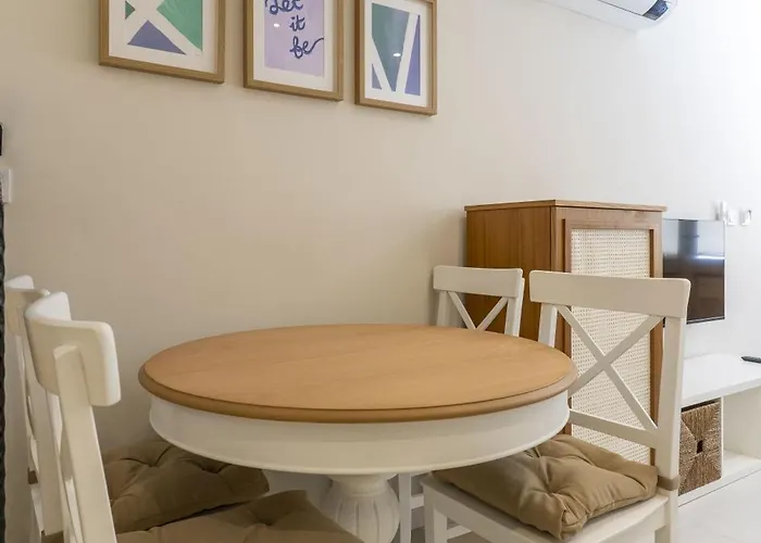 Apartamento Naro Alaçatı Köyiçi *